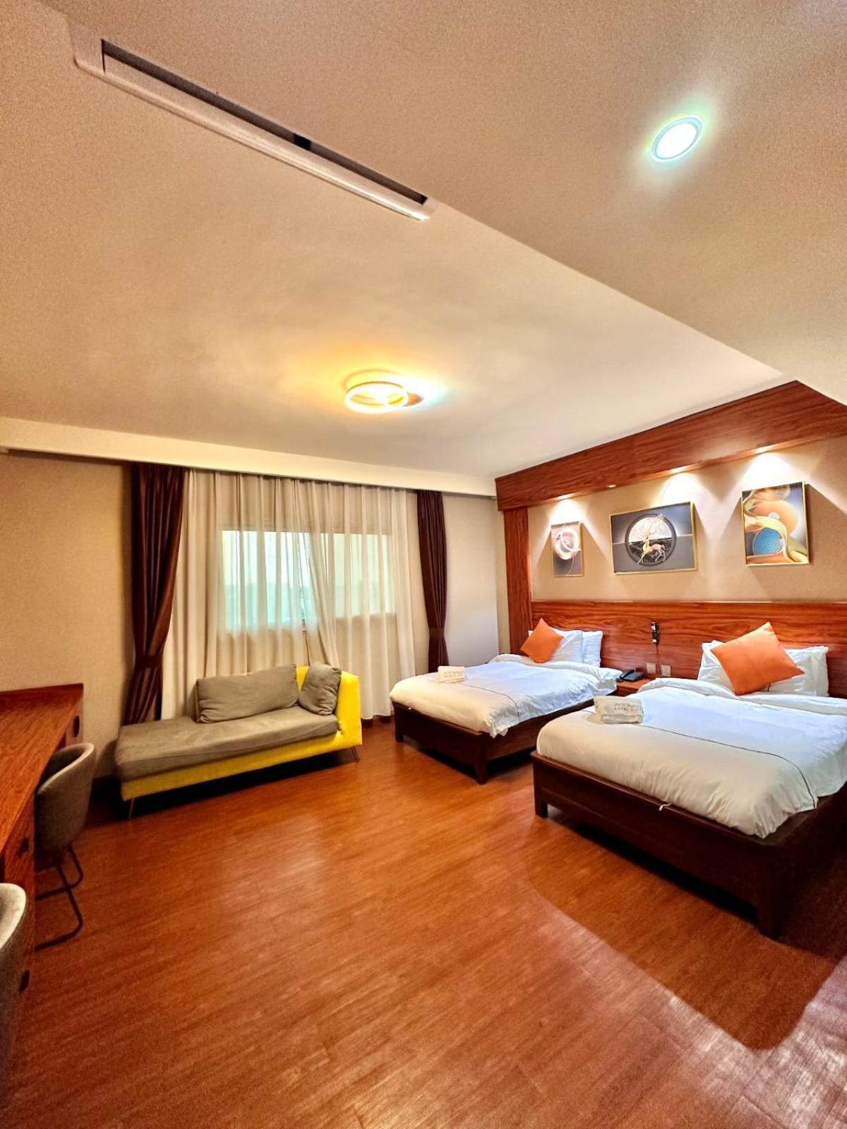 Atmosphere Hotel & Spa Antananarivo Buitenkant foto