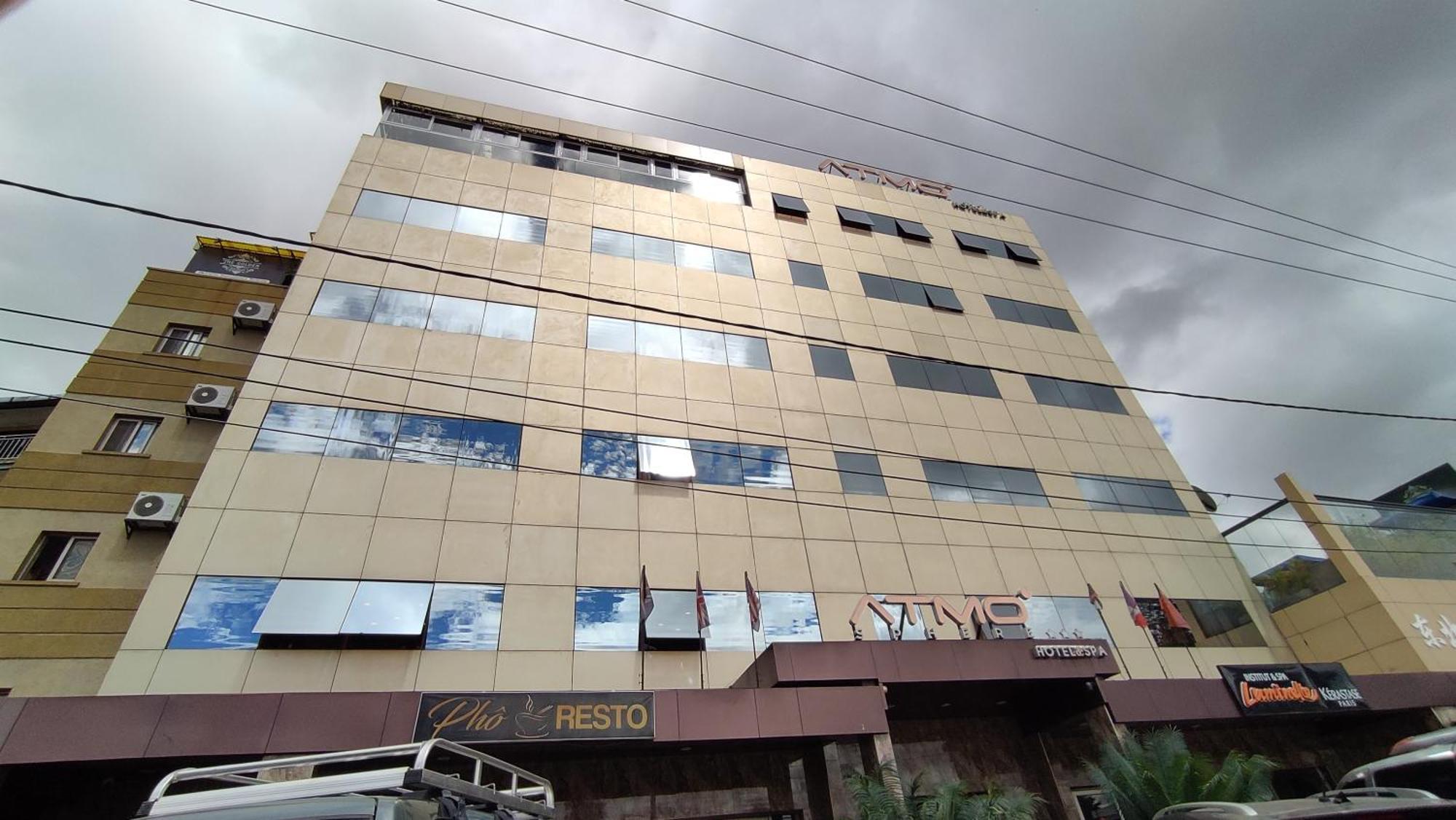 Atmosphere Hotel & Spa Antananarivo Buitenkant foto